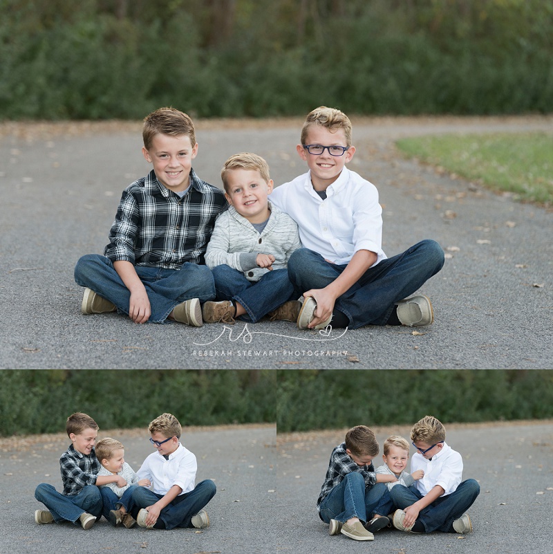 Three brothers - Cedar Rapids family photographer