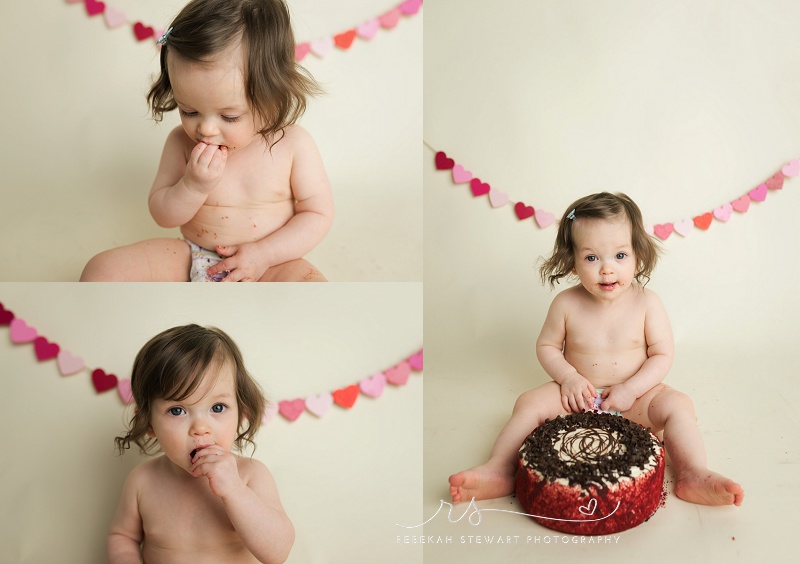 babies one year old in Cedar Rapids has a cake smas